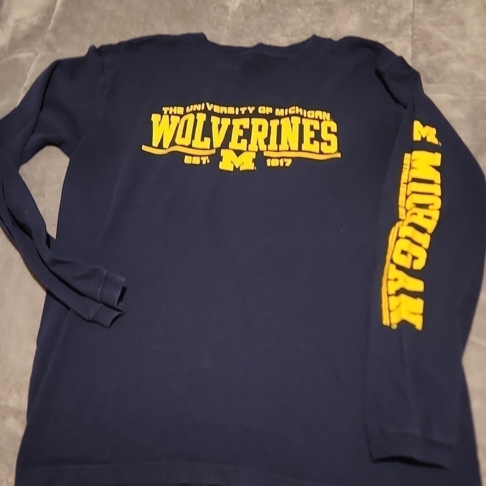 Michigan Wolverine Long Sleeve Shirt